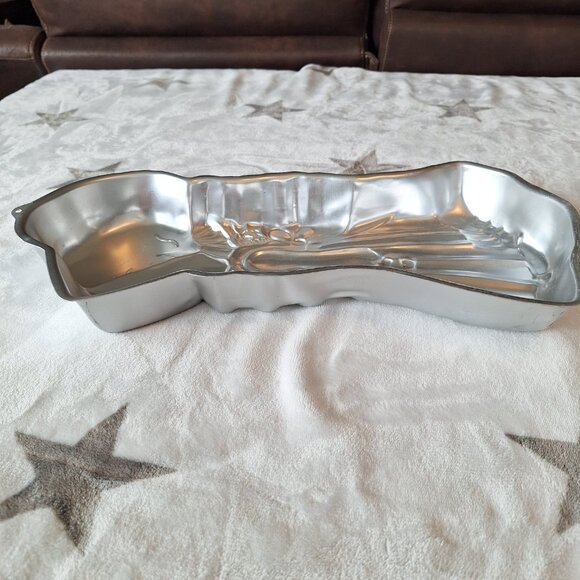 1975 Wilton Aluminum Cake Pan Mold Holly Hobbie American Greetings Corp‎ 502-194 - Picture 9 of 9